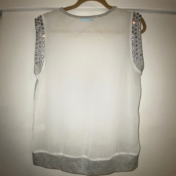 Embellished Muscle Tank ✨ - Picture 2 of 4